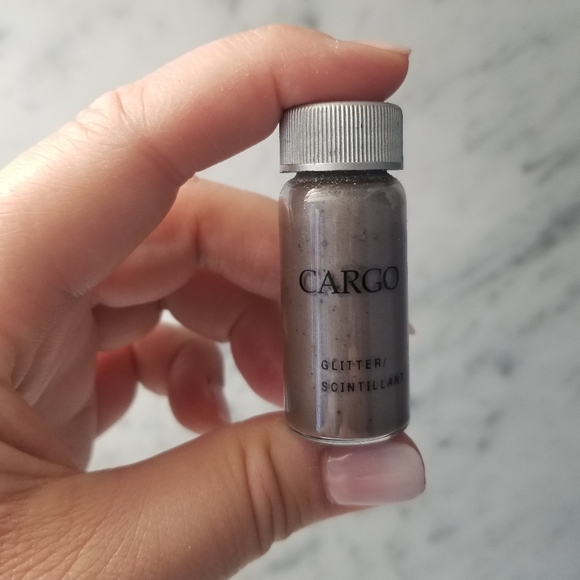 CARGO COSMETICS Glitter Powder Makeup Silver and Gold - Picture 3 of 4